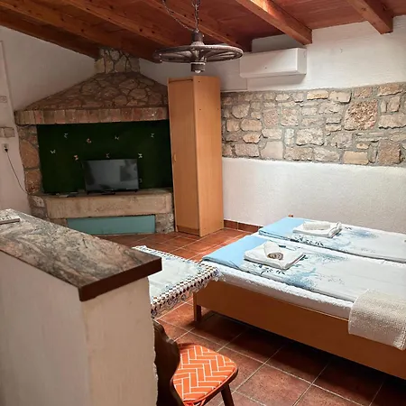 Apartment Materada 22