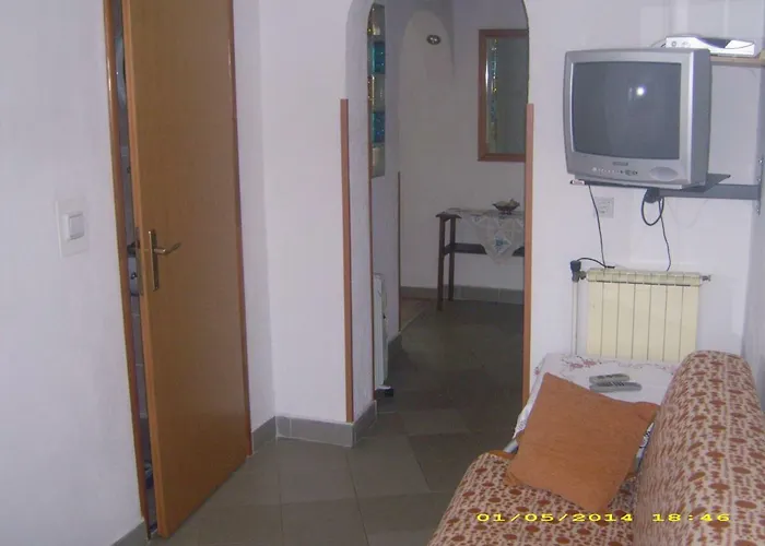 Apartman Materada 22 *